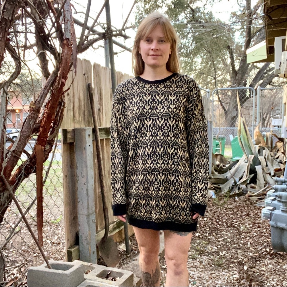 90s vintage oversized gold & black sweater